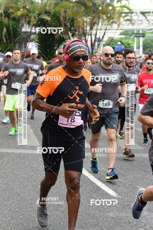 Buy your photos of the eventSantander Track&Field Run Series - Shopping da Bahia on Fotop