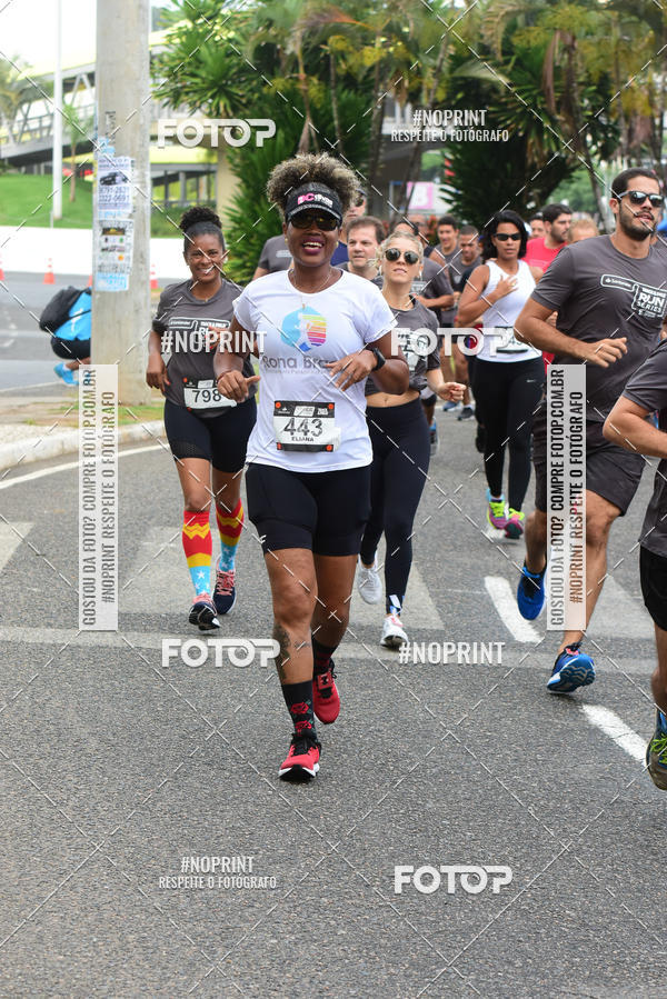 Buy your photos of the eventSantander Track&Field Run Series - Shopping da Bahia on Fotop