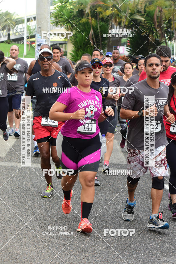 Buy your photos of the eventSantander Track&Field Run Series - Shopping da Bahia on Fotop