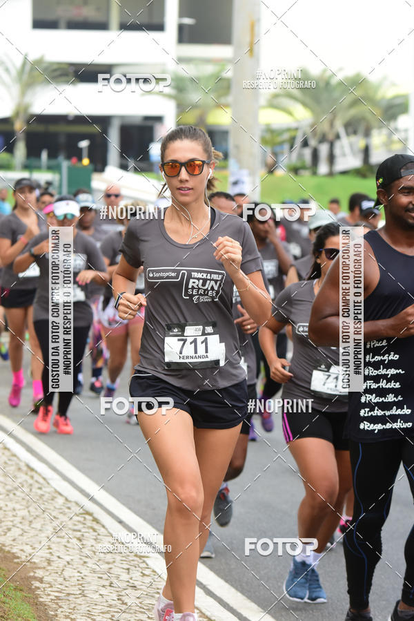 Buy your photos of the eventSantander Track&Field Run Series - Shopping da Bahia on Fotop