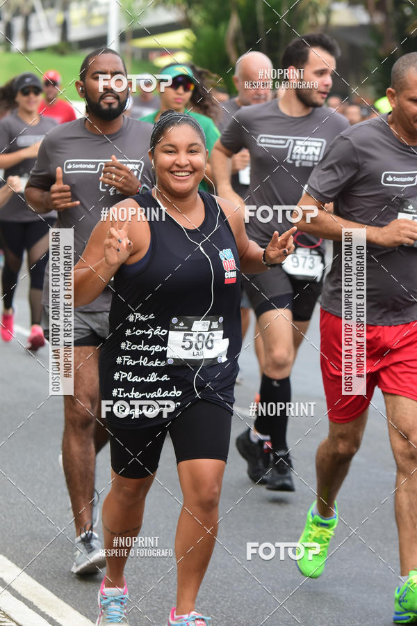 Buy your photos of the eventSantander Track&Field Run Series - Shopping da Bahia on Fotop