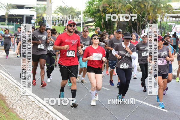 Buy your photos of the eventSantander Track&Field Run Series - Shopping da Bahia on Fotop