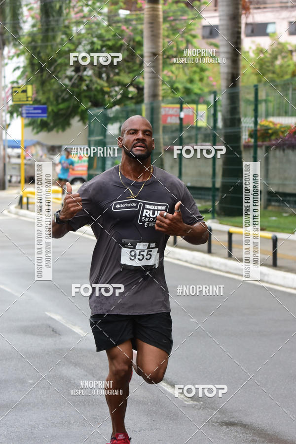 Buy your photos of the eventSantander Track&Field Run Series - Shopping da Bahia on Fotop