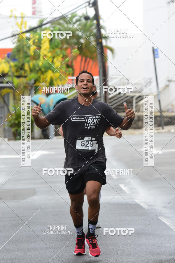 Buy your photos of the eventSantander Track&Field Run Series - Shopping da Bahia on Fotop