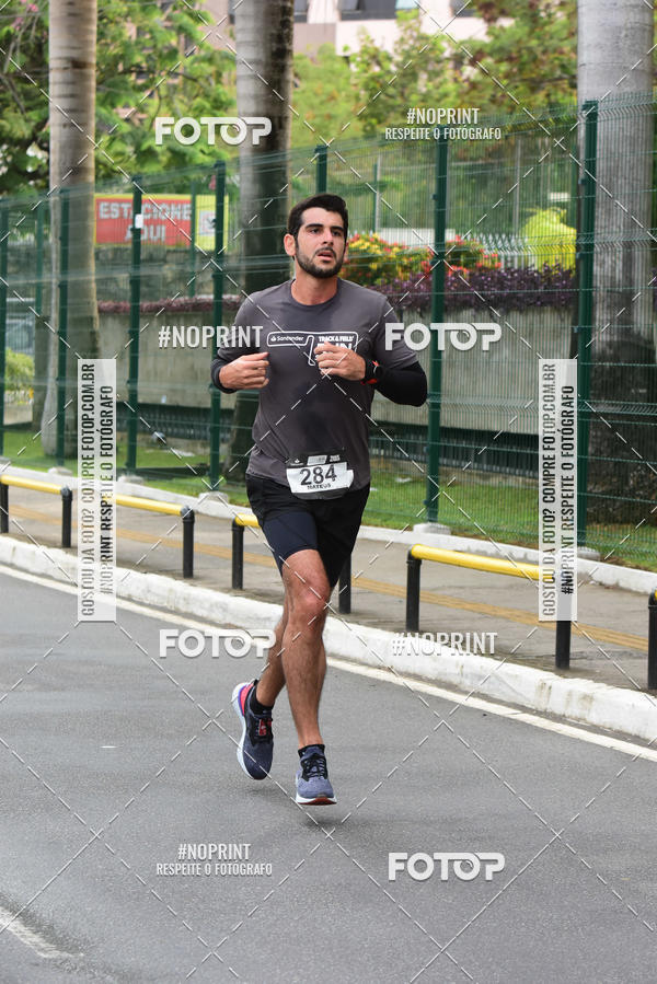Buy your photos of the eventSantander Track&Field Run Series - Shopping da Bahia on Fotop
