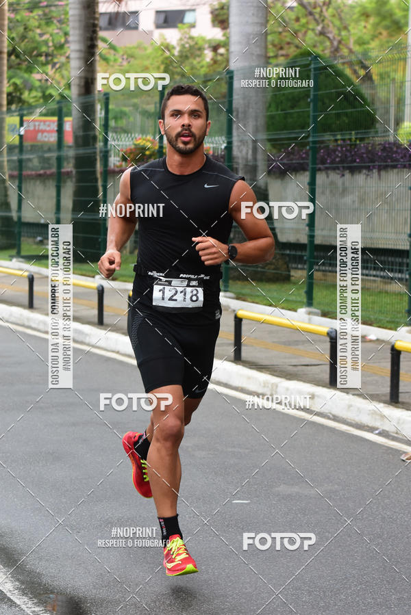Buy your photos of the eventSantander Track&Field Run Series - Shopping da Bahia on Fotop