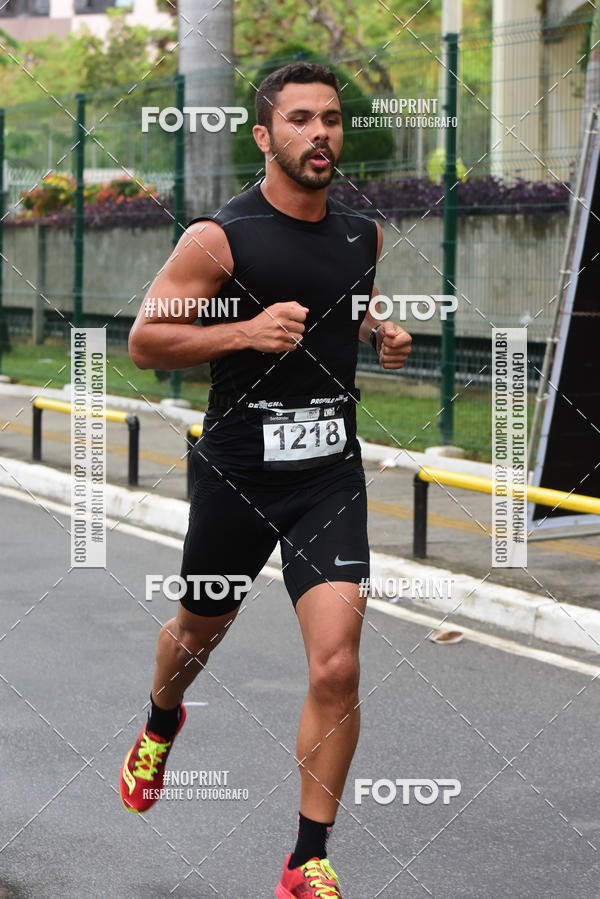 Buy your photos of the eventSantander Track&Field Run Series - Shopping da Bahia on Fotop