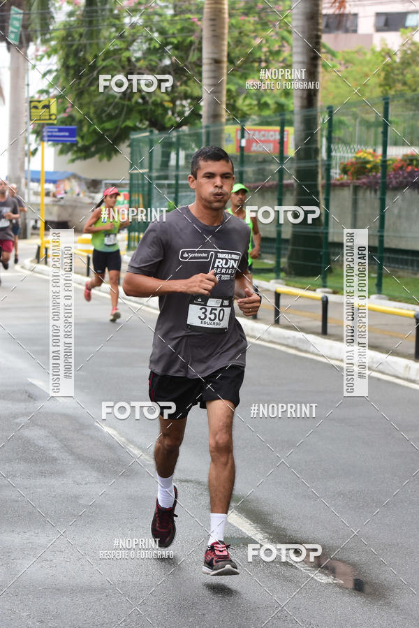 Buy your photos of the eventSantander Track&Field Run Series - Shopping da Bahia on Fotop