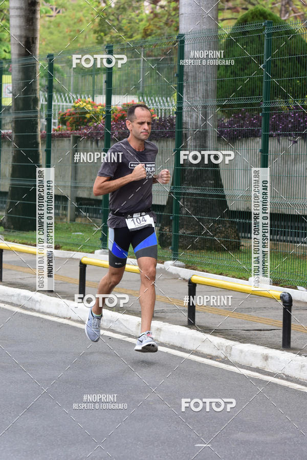 Acquista le foto dell'eventoSantander Track&Field Run Series - Shopping da Bahia in Fotop