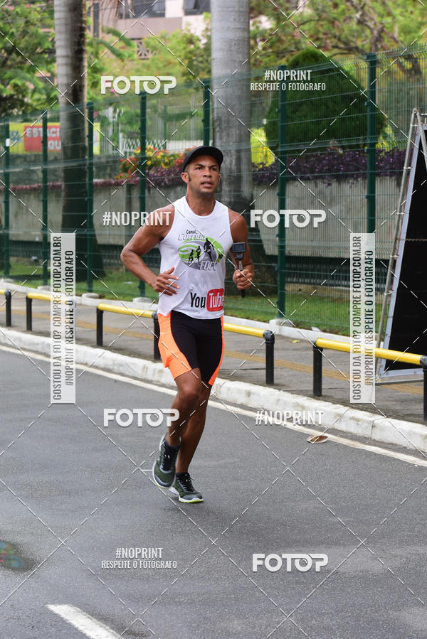 Buy your photos of the eventSantander Track&Field Run Series - Shopping da Bahia on Fotop