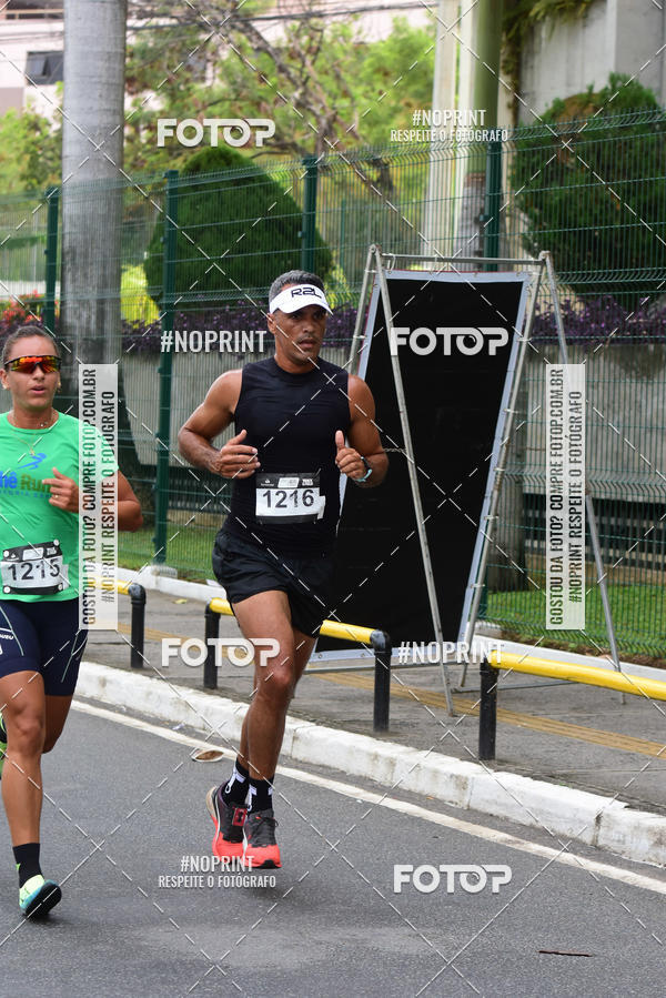 Buy your photos of the eventSantander Track&Field Run Series - Shopping da Bahia on Fotop