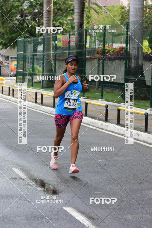 Buy your photos of the eventSantander Track&Field Run Series - Shopping da Bahia on Fotop