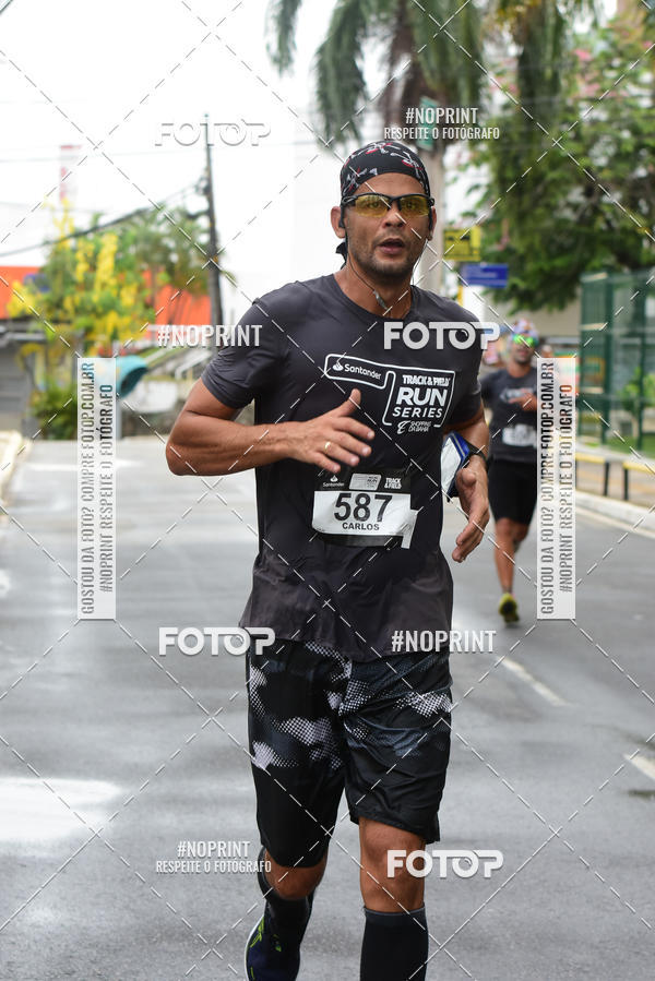 Buy your photos of the eventSantander Track&Field Run Series - Shopping da Bahia on Fotop