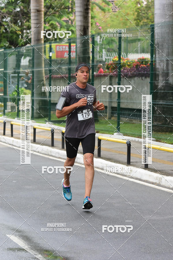 Buy your photos of the eventSantander Track&Field Run Series - Shopping da Bahia on Fotop