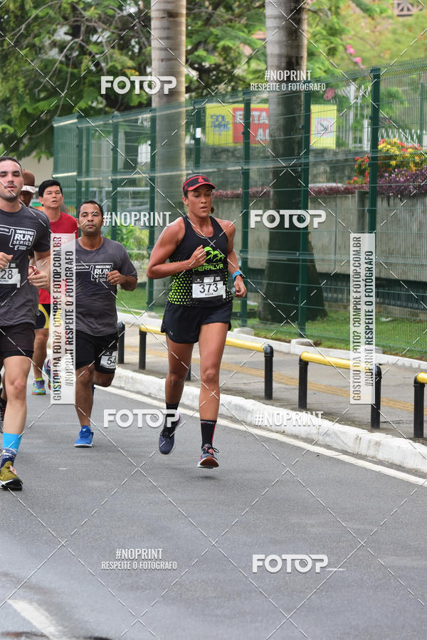 Buy your photos of the eventSantander Track&Field Run Series - Shopping da Bahia on Fotop