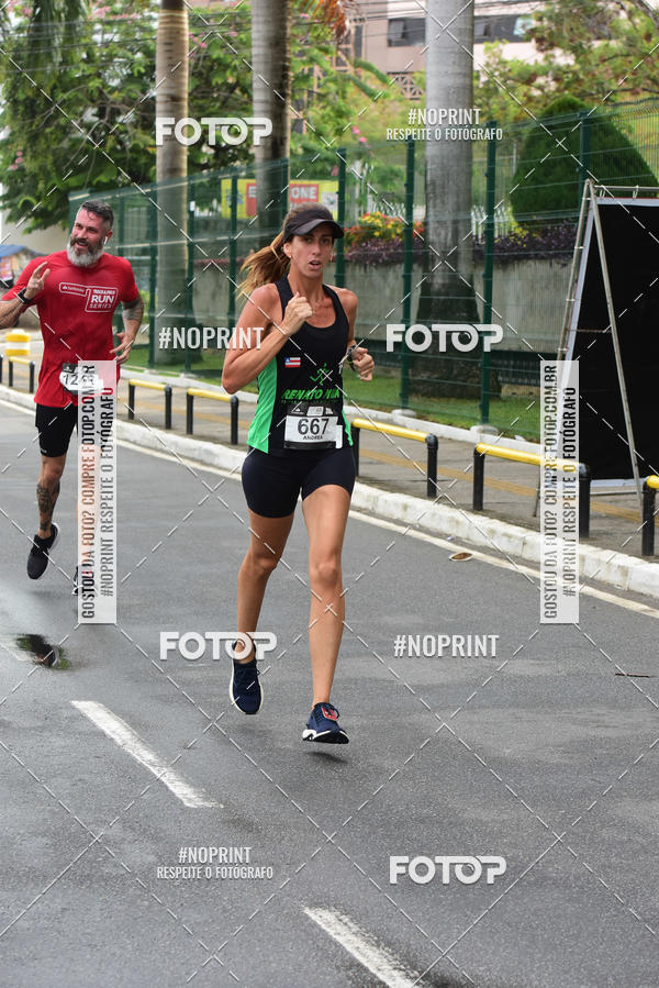 Buy your photos of the eventSantander Track&Field Run Series - Shopping da Bahia on Fotop