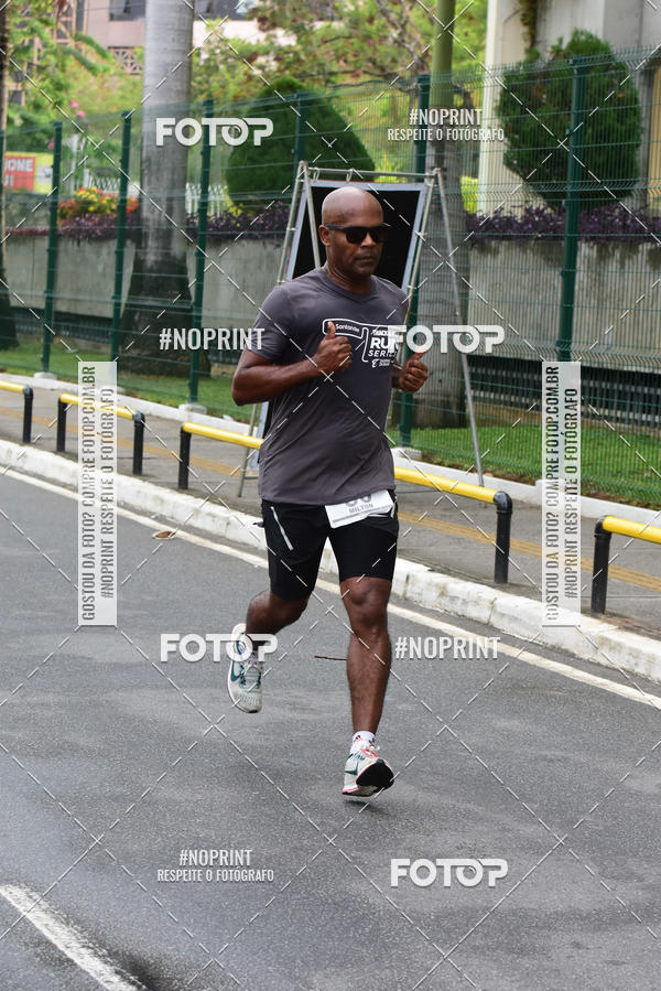 Buy your photos of the eventSantander Track&Field Run Series - Shopping da Bahia on Fotop