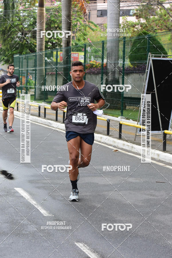 Buy your photos of the eventSantander Track&Field Run Series - Shopping da Bahia on Fotop