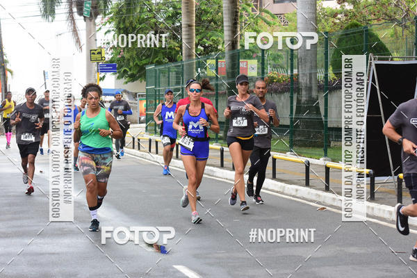 Buy your photos of the eventSantander Track&Field Run Series - Shopping da Bahia on Fotop
