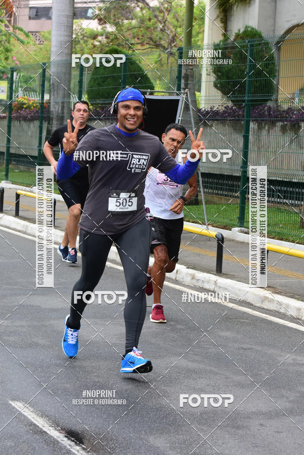 Buy your photos of the eventSantander Track&Field Run Series - Shopping da Bahia on Fotop