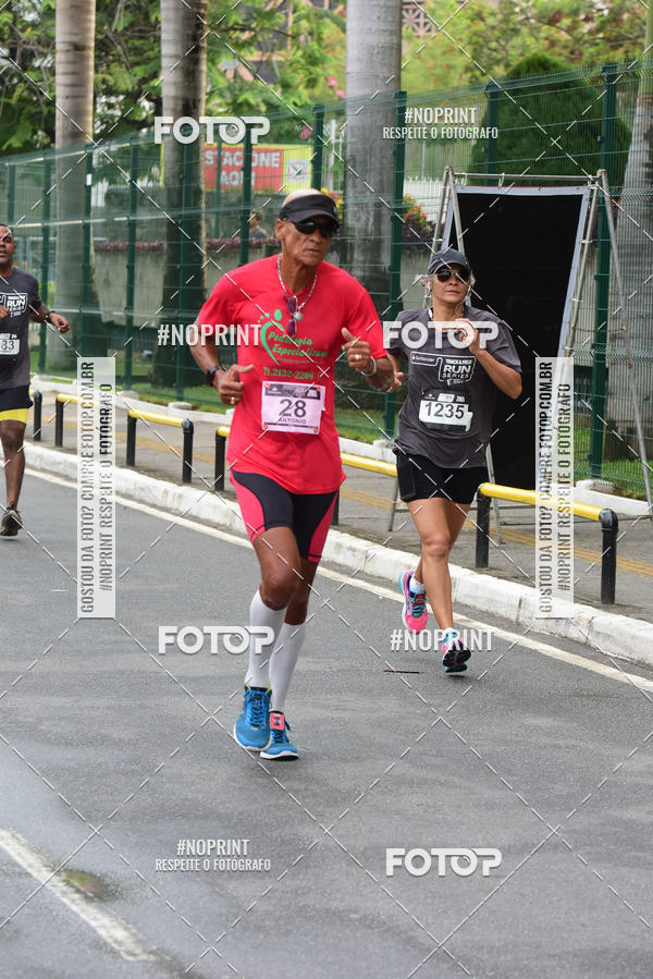 Buy your photos of the eventSantander Track&Field Run Series - Shopping da Bahia on Fotop