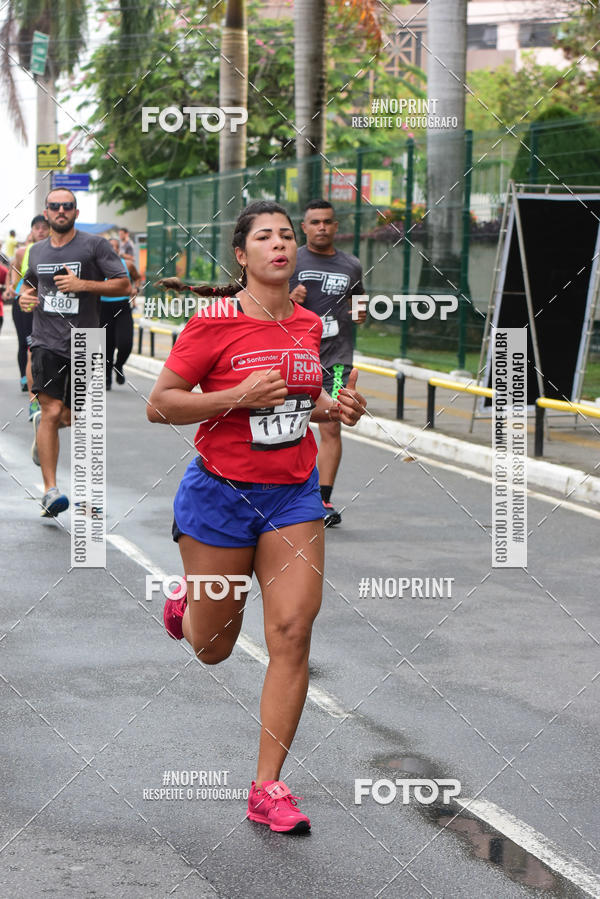 Buy your photos of the eventSantander Track&Field Run Series - Shopping da Bahia on Fotop