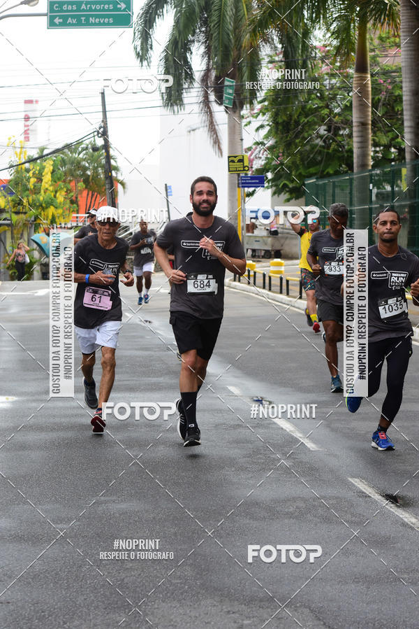 Buy your photos of the eventSantander Track&Field Run Series - Shopping da Bahia on Fotop