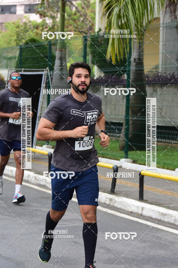 Buy your photos of the eventSantander Track&Field Run Series - Shopping da Bahia on Fotop