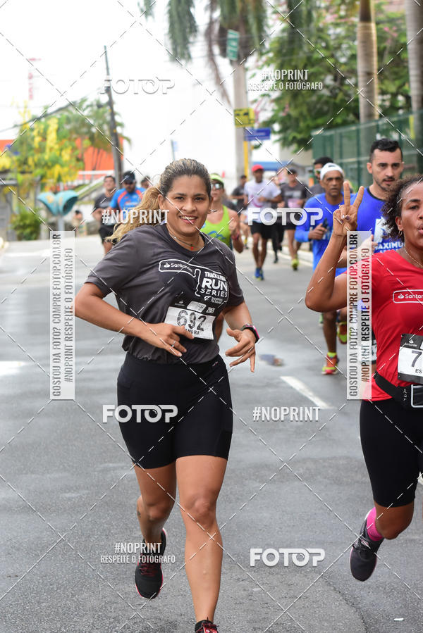 Buy your photos of the eventSantander Track&Field Run Series - Shopping da Bahia on Fotop