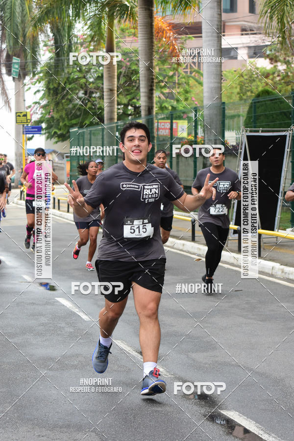 Buy your photos of the eventSantander Track&Field Run Series - Shopping da Bahia on Fotop