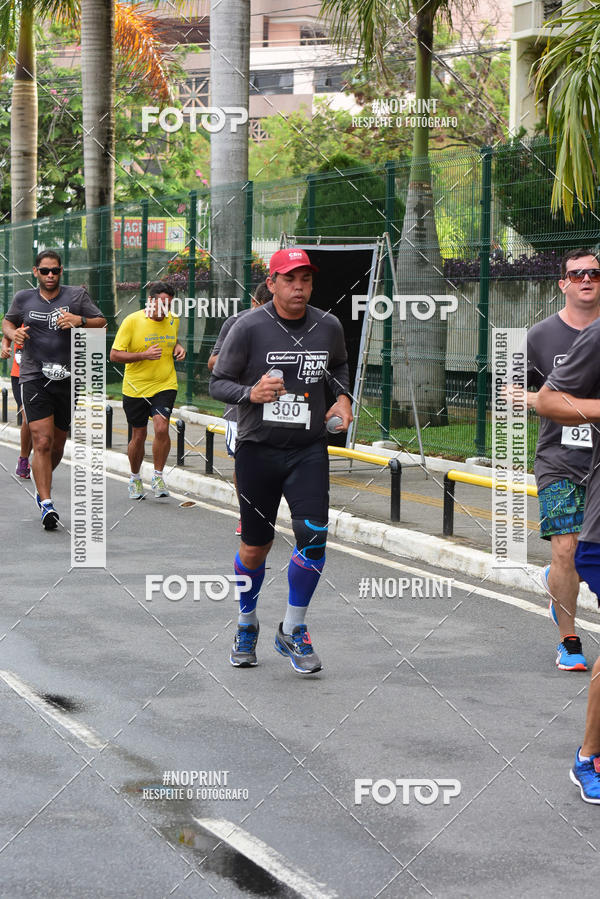 Buy your photos of the eventSantander Track&Field Run Series - Shopping da Bahia on Fotop