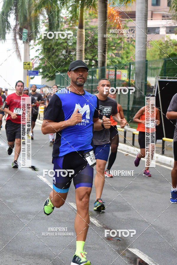 Buy your photos of the eventSantander Track&Field Run Series - Shopping da Bahia on Fotop