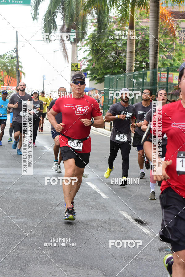 Buy your photos of the eventSantander Track&Field Run Series - Shopping da Bahia on Fotop