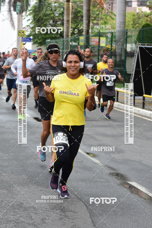 Buy your photos of the eventSantander Track&Field Run Series - Shopping da Bahia on Fotop