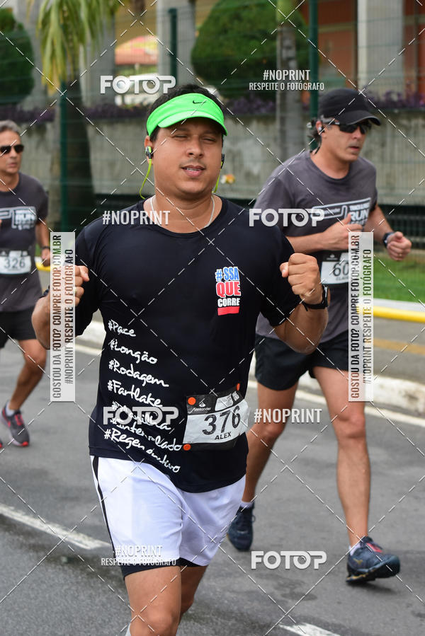 Buy your photos of the eventSantander Track&Field Run Series - Shopping da Bahia on Fotop