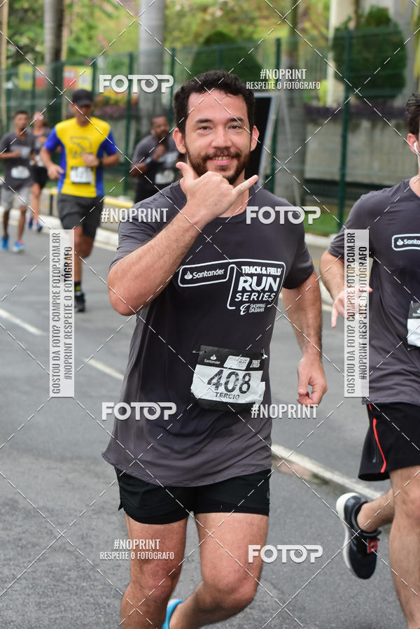 Buy your photos of the eventSantander Track&Field Run Series - Shopping da Bahia on Fotop