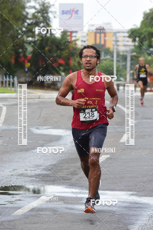 Buy your photos of the eventSantander Track&Field Run Series - Shopping da Bahia on Fotop