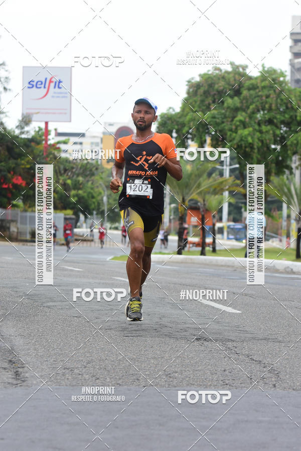 Buy your photos of the eventSantander Track&Field Run Series - Shopping da Bahia on Fotop