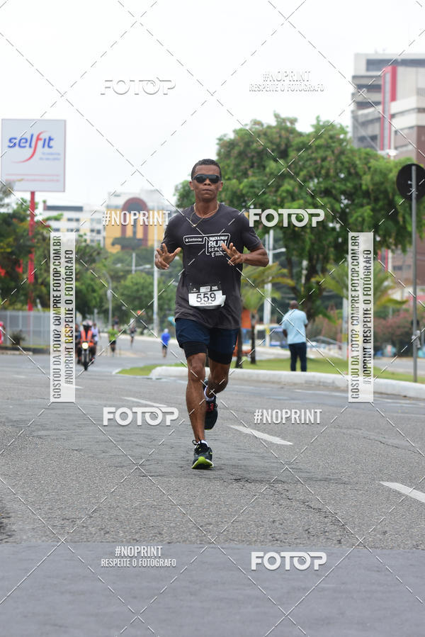 Buy your photos of the eventSantander Track&Field Run Series - Shopping da Bahia on Fotop