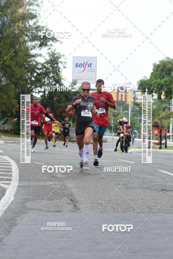 Buy your photos of the eventSantander Track&Field Run Series - Shopping da Bahia on Fotop