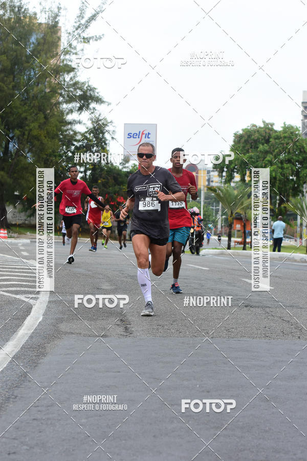 Buy your photos of the eventSantander Track&Field Run Series - Shopping da Bahia on Fotop