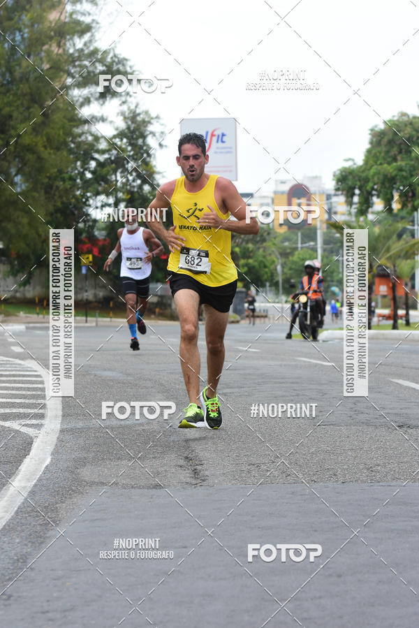 Buy your photos of the eventSantander Track&Field Run Series - Shopping da Bahia on Fotop