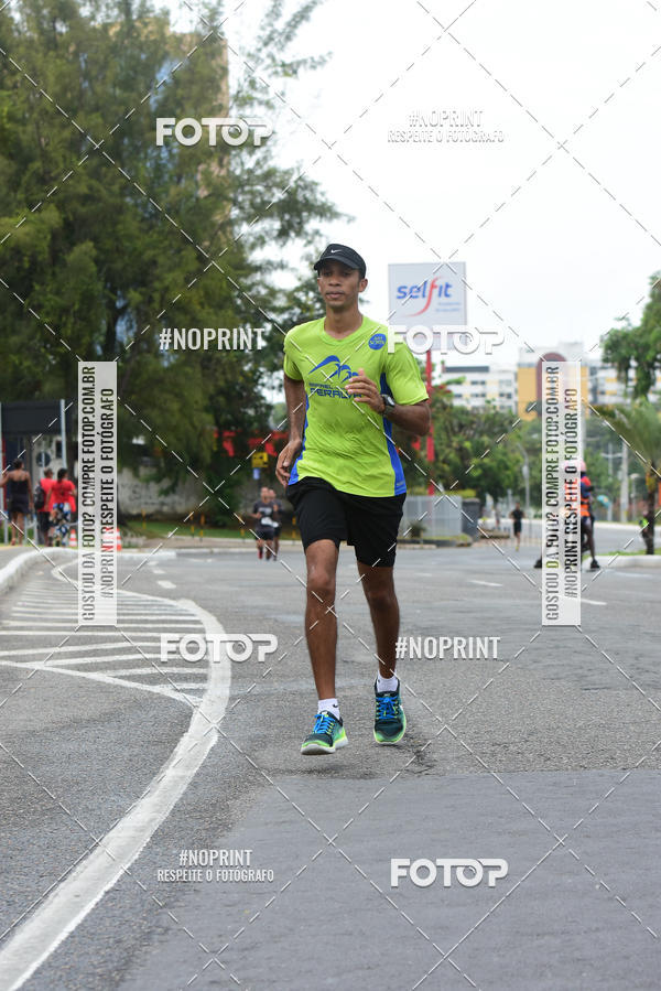 Buy your photos of the eventSantander Track&Field Run Series - Shopping da Bahia on Fotop