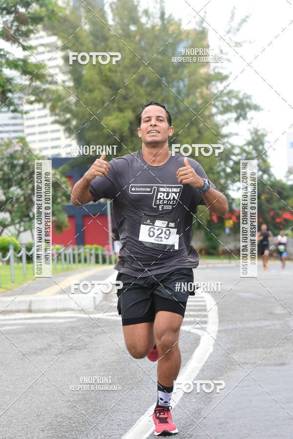 Buy your photos of the eventSantander Track&Field Run Series - Shopping da Bahia on Fotop