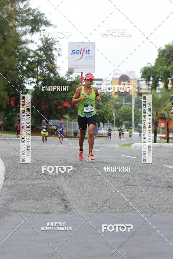 Buy your photos of the eventSantander Track&Field Run Series - Shopping da Bahia on Fotop