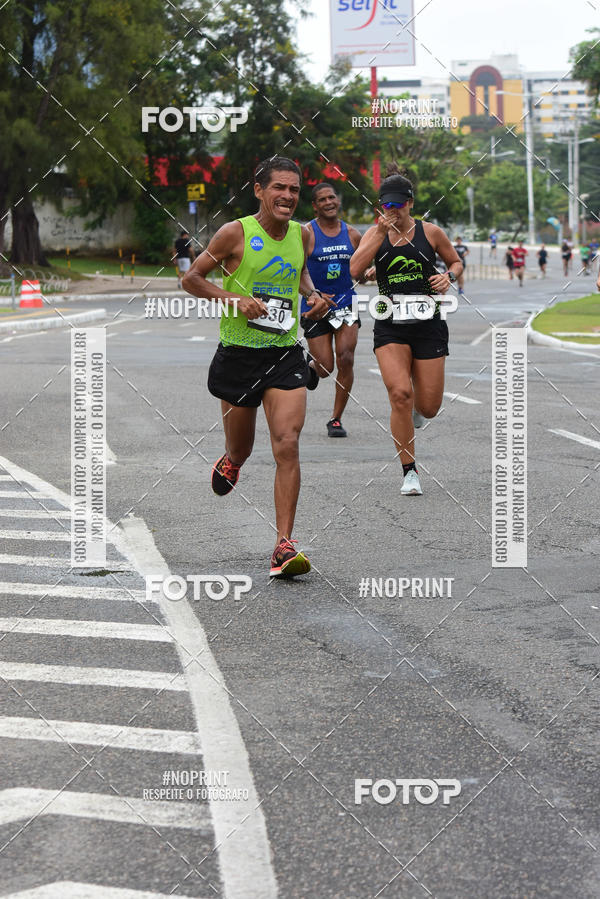 Buy your photos of the eventSantander Track&Field Run Series - Shopping da Bahia on Fotop