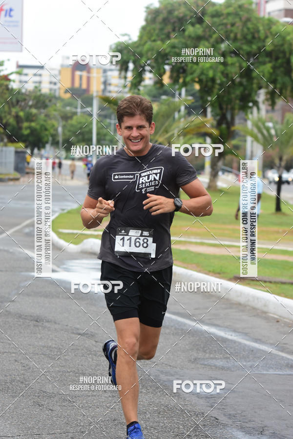 Buy your photos of the eventSantander Track&Field Run Series - Shopping da Bahia on Fotop