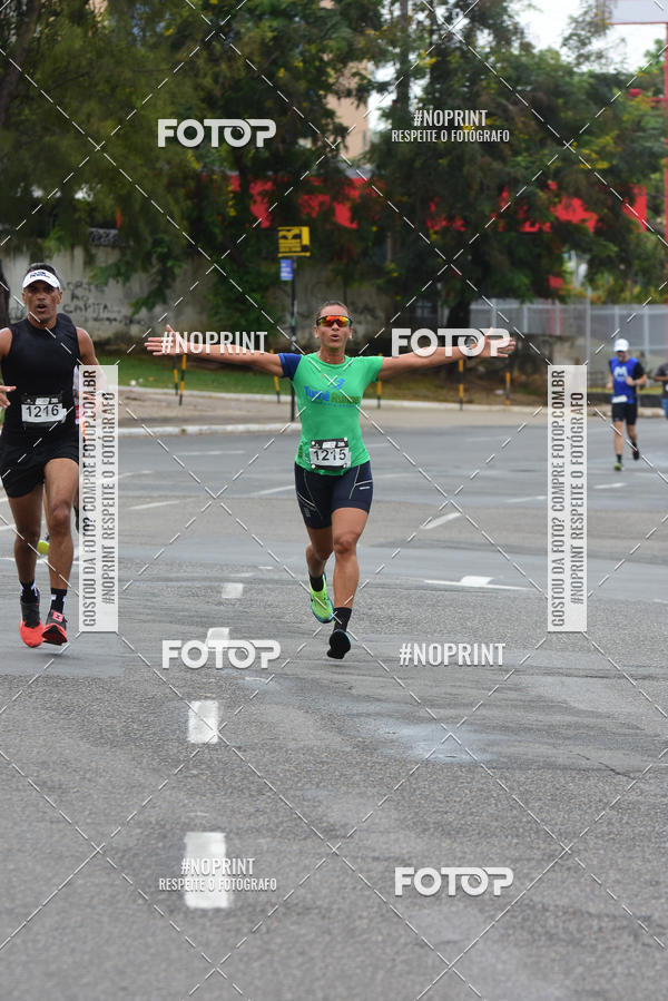 Buy your photos of the eventSantander Track&Field Run Series - Shopping da Bahia on Fotop