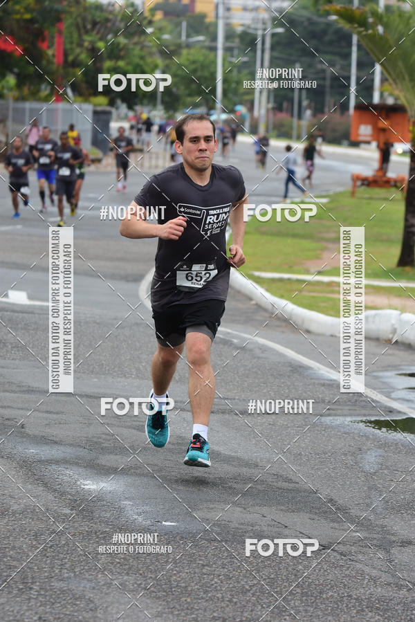 Acquista le foto dell'eventoSantander Track&Field Run Series - Shopping da Bahia in Fotop