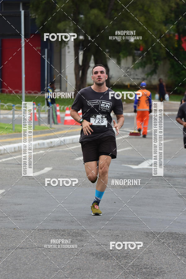 Acquista le foto dell'eventoSantander Track&Field Run Series - Shopping da Bahia in Fotop